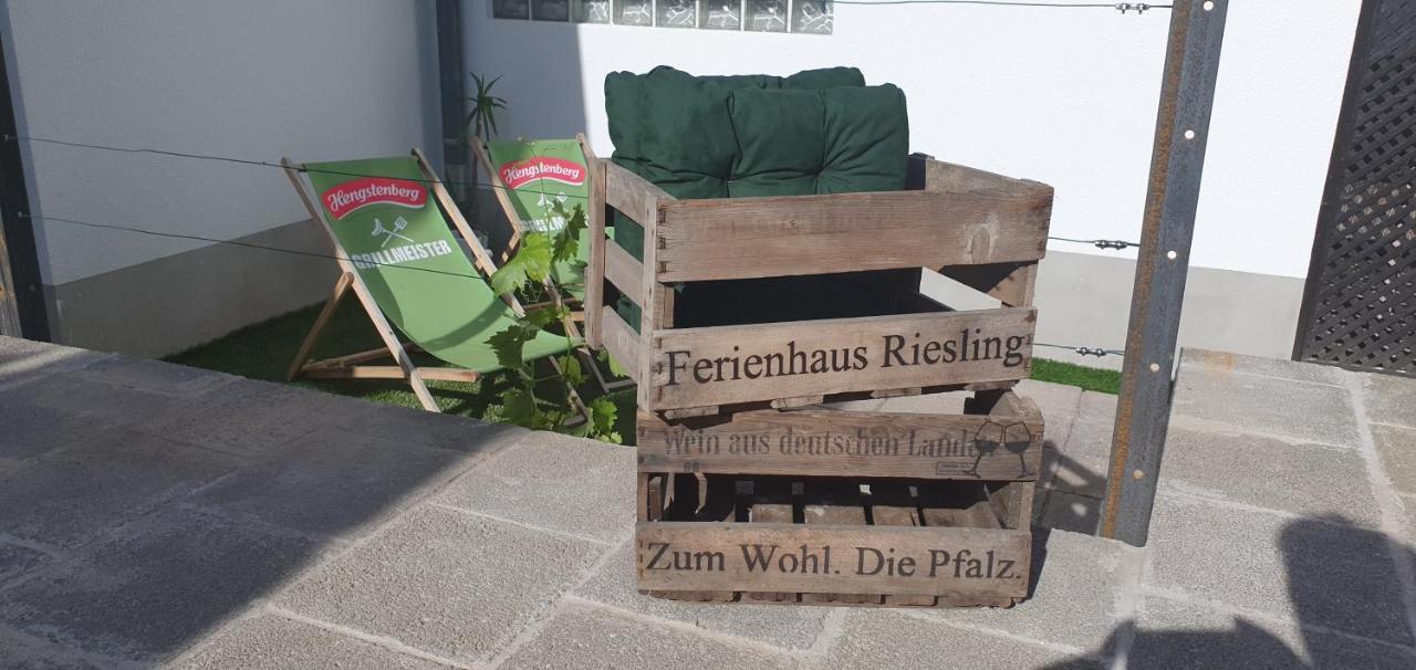Ferienhaus Riesling Hassloch  Ngoại thất bức ảnh
